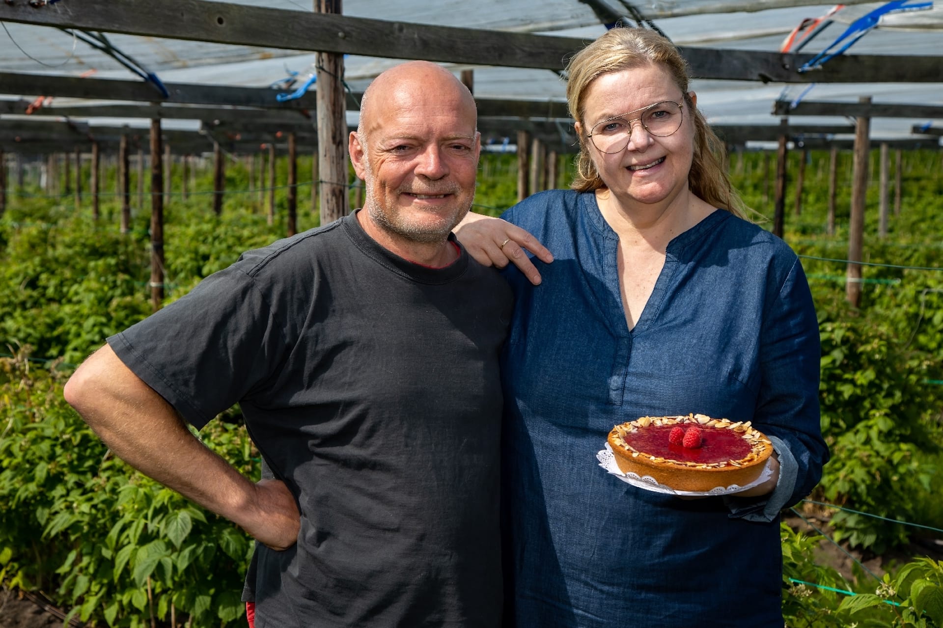 Raspberry Maxx Raspberry Maxx | De roze bril van Carlo en Henny gaat af - Meijel24