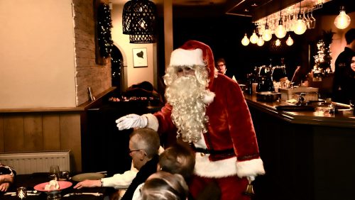 2024_12_23 De Zonnebloem Meijel genieten van feestelijk kerstdiner 1