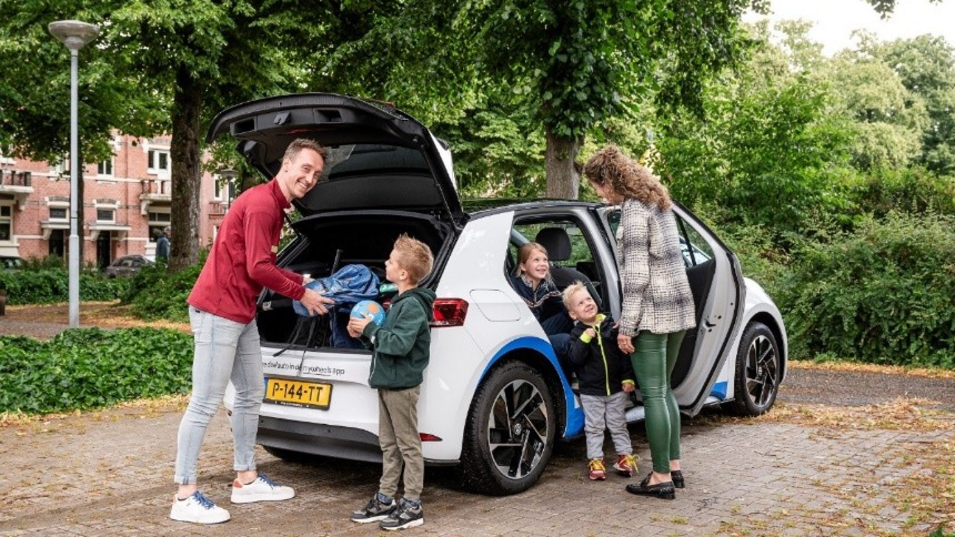 2025_09_26-Wil-jij-beschikken-over-deelautos-in-Meijel