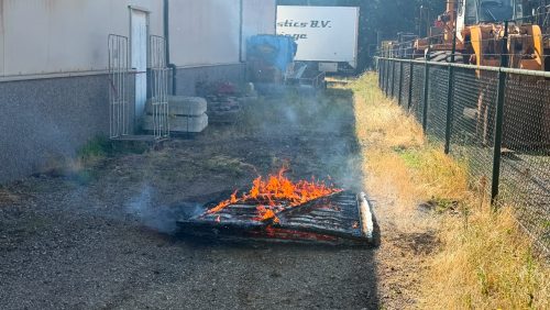 20260714_Brandweer-rukt-uit-voor-industriebrand-in-Beringe_4