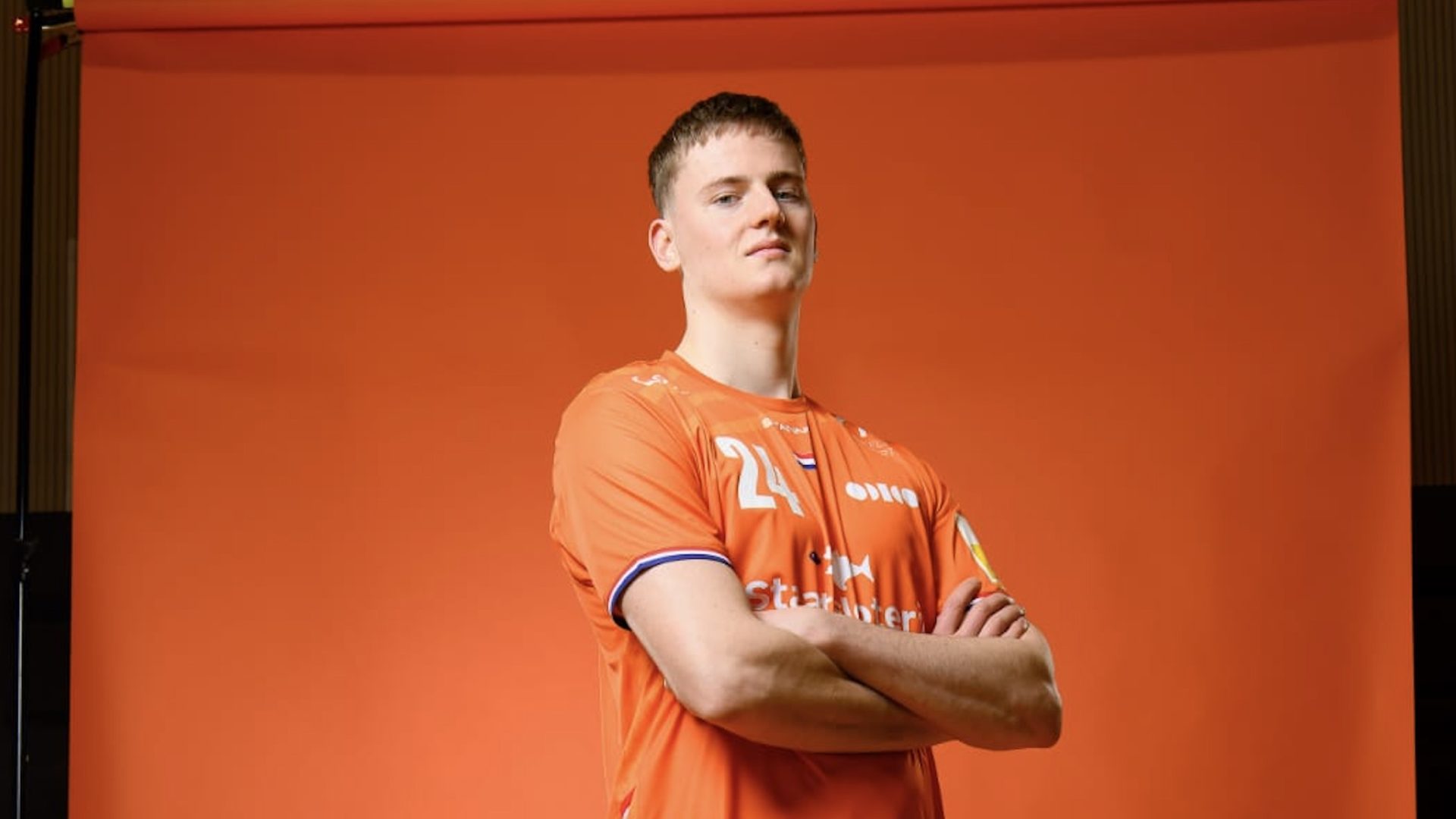 2026_01_13-Meijelse-topsporter-Driek-Manders-vertrekt-naar-Zweden-voor-EK-Handbal