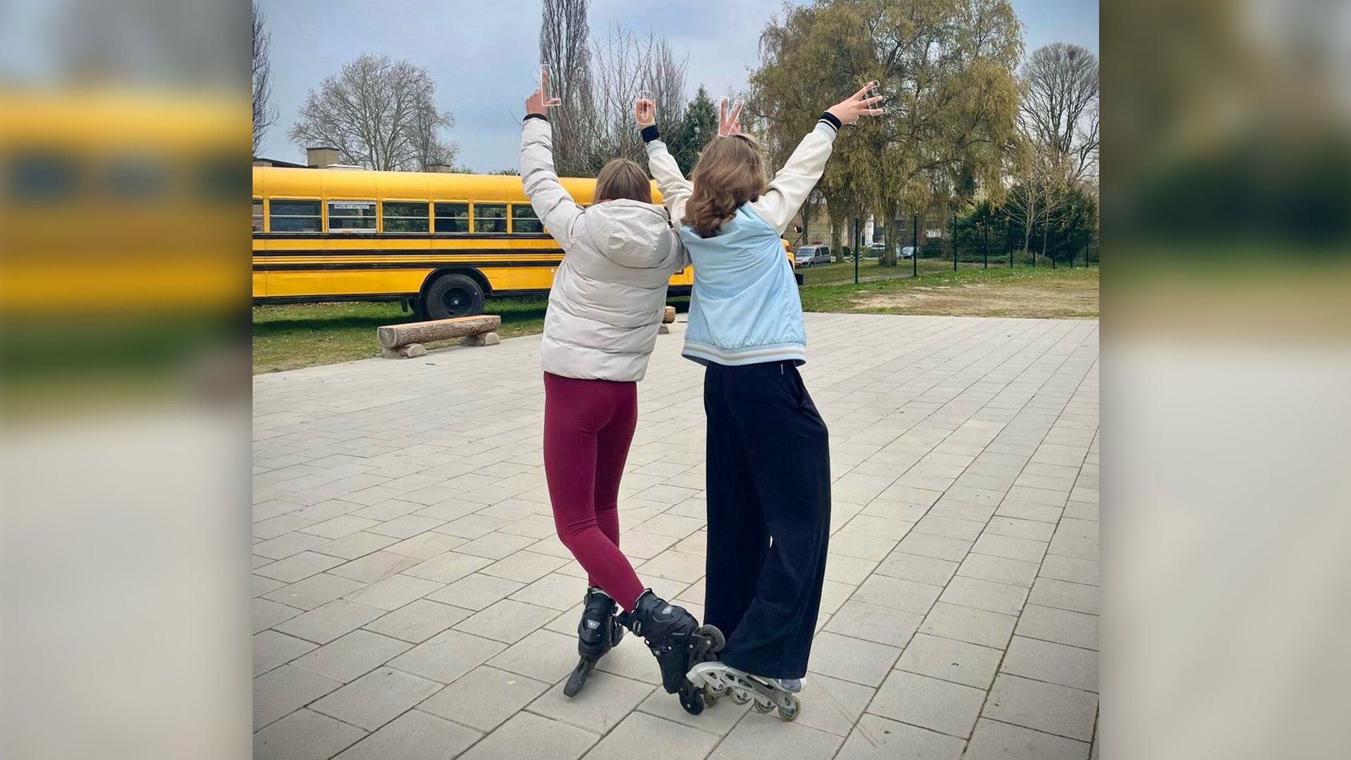 2026_04_03-Linn_en_Anne_skeeleren_voor_Spieren_voor_Spieren