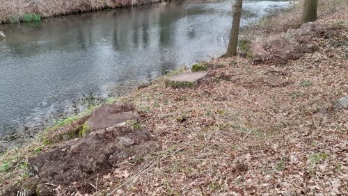 2026_04_08-Nieuwe-kazematresten-zichtbaar-langs-het-Deurnens-kanaal-bij-de-Stelling-Heldenschedijk3