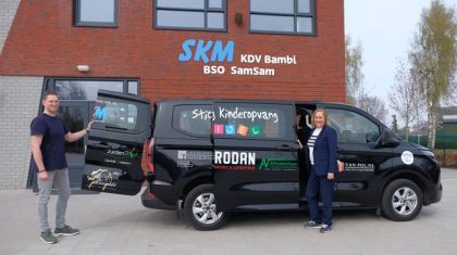 2026_04_16-Stichting_Kinderopvang_Meijel_blij_met_elektrische_bus