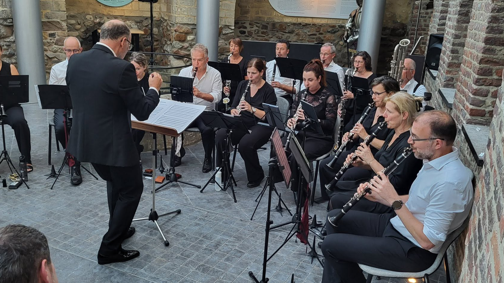 2026_09_30-Meijelnaar_Marcel_van_Bree_gastdirigent_bij_Piet_Jeegers_Clarinet_Choir