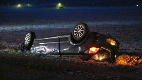 Auto sloot Boerderijweg Heibloem-3