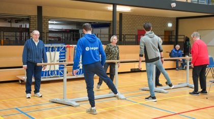 Deelnemers aan valpreventiecursus zijn Zeker op de Been-10