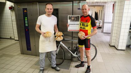 Dikke Mik verkoopt Sponsorbol om Johan Kessels te steunen met zijn Tour for Life-1