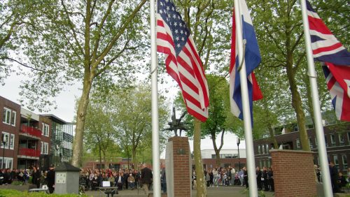 Dodenherdenking op Alexanderplein Meijel 4 mei