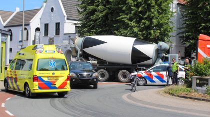 Fietser aangereden in Helden-1