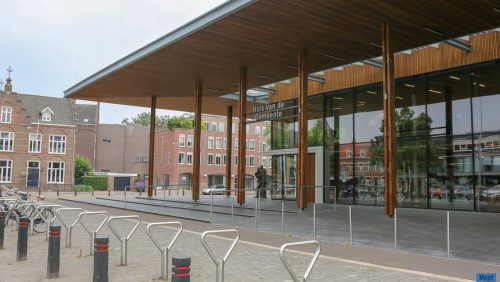 Gemeentehuis Peel en Maas Panningen-1