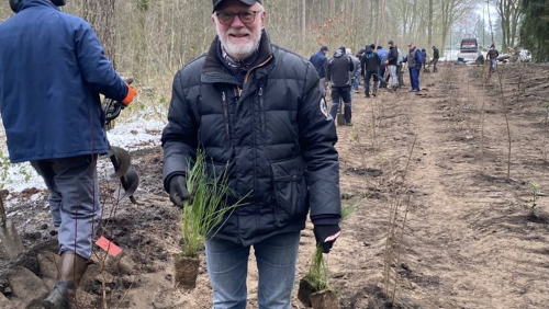 MCC Meijel plant bomen in de Simonshoekse bossen1