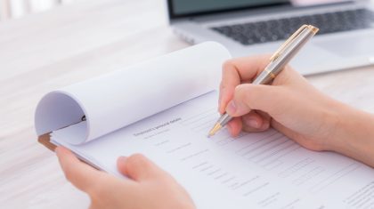 Onderzoek-vragenlijst Foto | jannystockphoto - Depositphotos.com