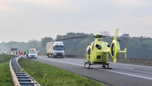 Persoon aangereden door vrachtwagen A67 Helden-3