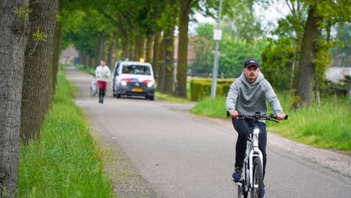 Politie loopt 438 kilometer ten bate van de kinder-kankerbestrijding-7