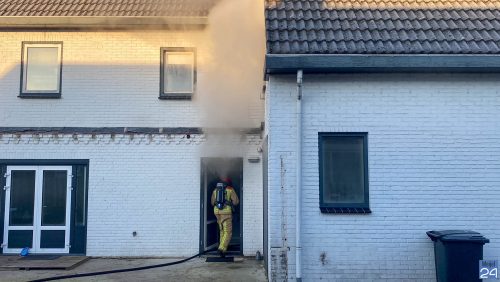 Woningbrand in Helenaveen-3