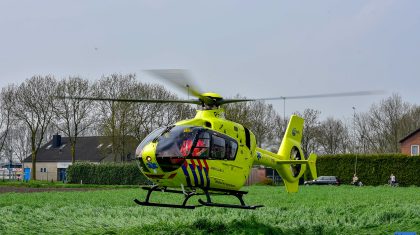 traumahelikopter naar Vlut Ospel JL-6